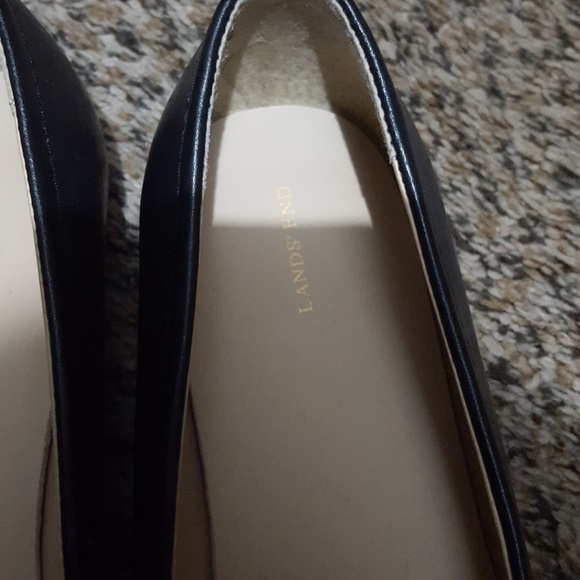 Lands' End flats 🎃 3/$30 - Picture 4 of 4